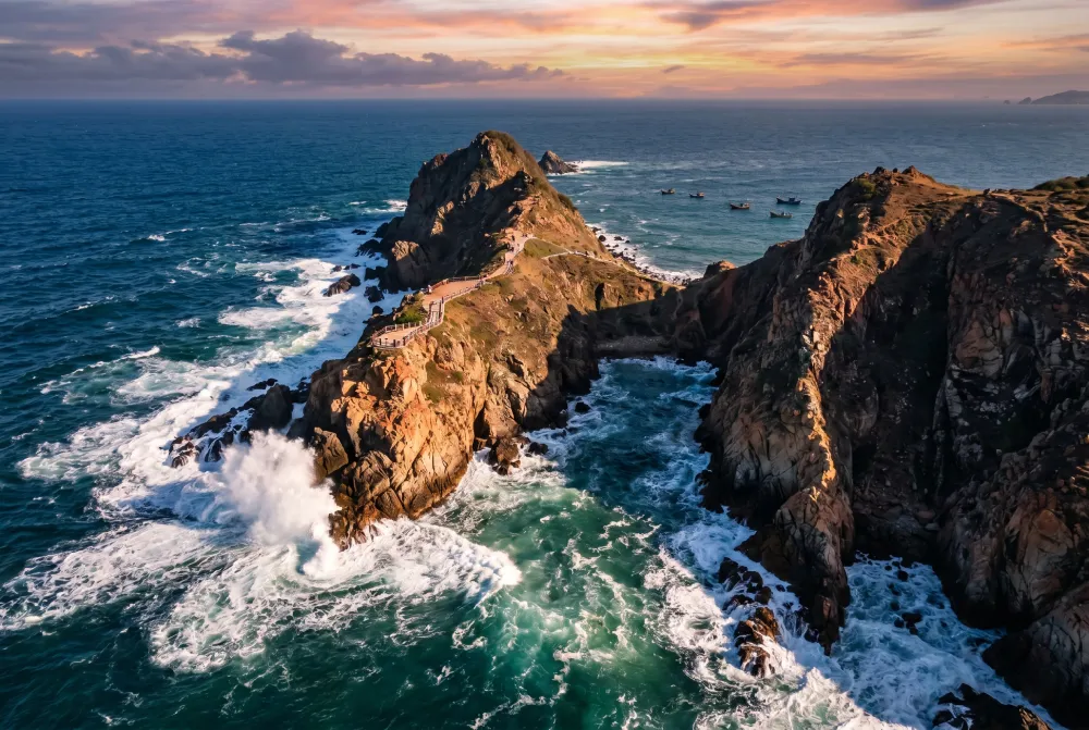 Eo Gió — View biển "cinematic" nhất Quy Nhơn